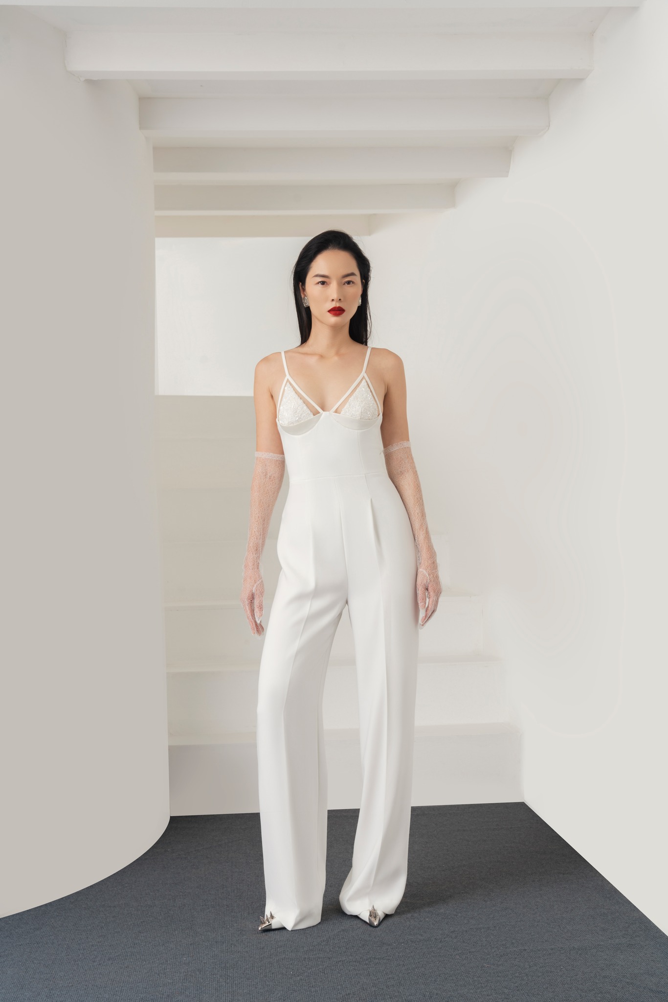 Jumpsuit Zara White size M International in Cotton - 34889380